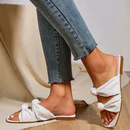 Shoetopia Kids White Casual Slides-image-54