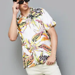 Fame Forever by Lifestyle White Regular Fit Printed Shirts image 3