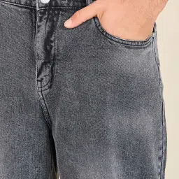 Styli Dark Grey Relaxed Fit Lightly Washed Jeans image 3