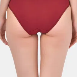 Bleeding Heart Red & Black Plain Panties - Pack Of 3 image 3