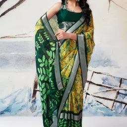 Satrani Yellow Floral Print Saree With Unstitched Blouse image 3