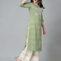 Stylum Green Embroidered Kurta image 3