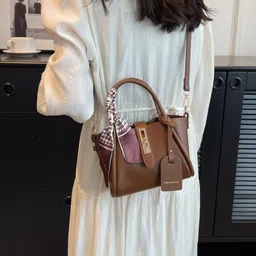 KPOP Women Solid Structured Handheld Bag-picture-38