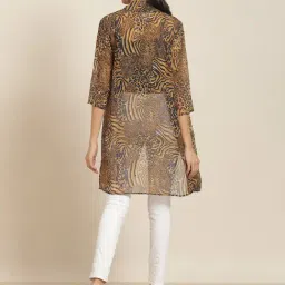 Qurvii Black & Brown Animal Print Shrug image 2