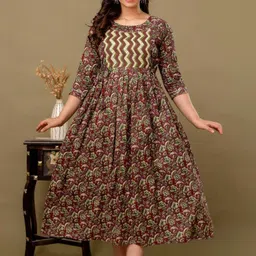 MURLI KURTI Women Printed Mirror Work Anarkali Kurta-picture-32