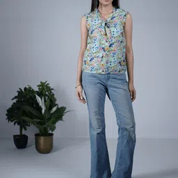 Eilaa Women Floral Print Tie Up Neck Sleeveless Top-picture-23