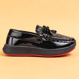 Cute Walk by Babyhug Slip On Loafers With Lace Applique - Black image 4