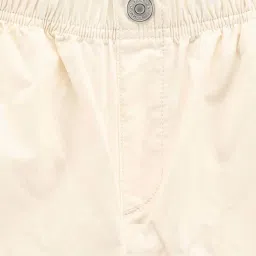 Tommy Hilfiger Boys Beige Solid Relaxed Fit Shorts image 3