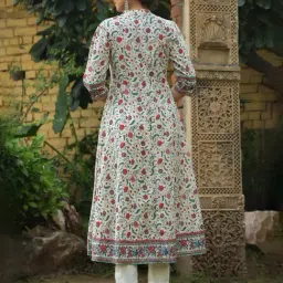 Juniper Beige Floral Printed Pure Cotton Flared Kurta image 2