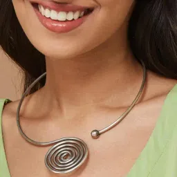 Fabindia Women Metal Hasli Necklace-image-84