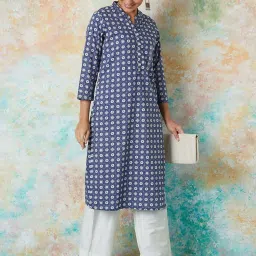 Melange by Lifestyle Purple Cotton Printed A Line Kurta image 3