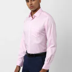 Van Heusen Pink Cotton Regular Fit Checks Shirt image 3