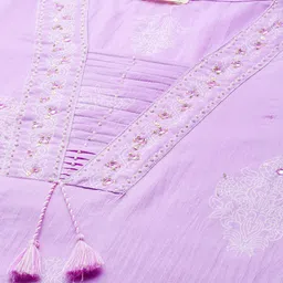 Readiprint Fashions Women Floral Printed Beaded Cotton Kurta with Trousers & With Dupatta image 2