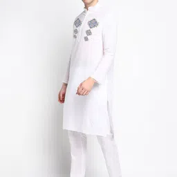 PulseIQ Men Ethnic Motifs Printed Mandarin Collar Kurta image 3
