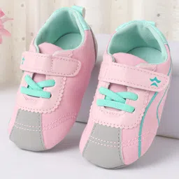 Cute Walk by Babyhug Velcro Closure Booties with Stripes - Pink-picture-24