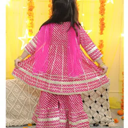Bownbee Three Fourth Sleeves Leheriya Designed & Gota Lace Embellished Coordinating Pure Cotton Kurta & Sharara Set - Pink image 3
