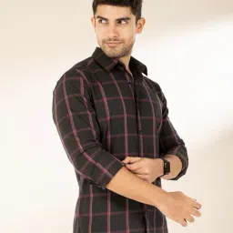 The Bleu Label Black Slim Fit Check Shirt-picture-16