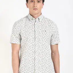 Tommy Hilfiger Men Button-Down Collar Ethnic Motifs Printed Cotton Casual Shirt-picture-25