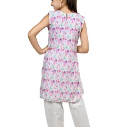 Arshia Fashions Girls Floral Printed V-Neck Regular Kurta with Salwar image 3
