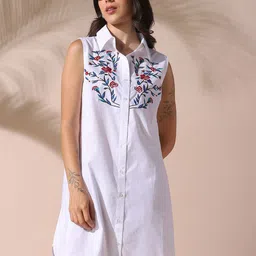 DL Woman Floral Embroidered Shirt Dress-picture-10