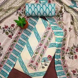 Maroosh Floral Printed Cotton Unstitched Dress Material-picture-24