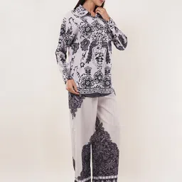 clobug Shirt Pant Co-ords Set image 5