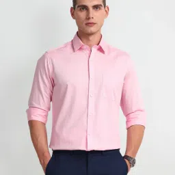 Arrow Pink Cotton Slim Fit Self Pattern Shirt image 4