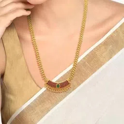 DIVASTRI Gold-Plated Artificial Stones Stone Studded Necklace image 2