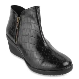 Catwalk Women's Hot Chic Black Casual Booties-image-41