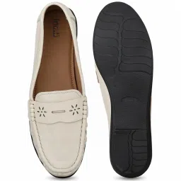 Inc.5 Women's Beige Casual Loafers image 4