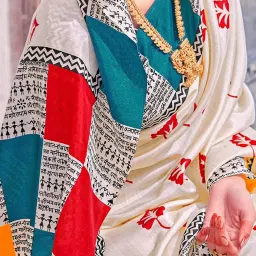 Saree Mall Beige Printed Sarees With Unstitched Blouse image 4