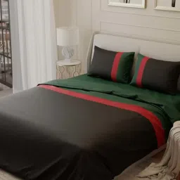 Stoa Paris Black & Green Polyester 300 TC Louvre Luxe King Comforter with 2 Pillow Covers image 4