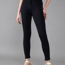 DOLCE CRUDO Black High Rise Stretchable Jeans-picture-37