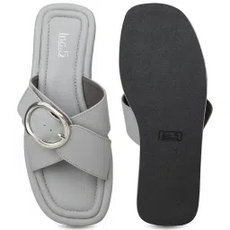 Inc.5 Women's Grey Cross Strap Sandals image 4