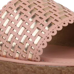 Inc.5 Women's Peach Casual Sandals image 4