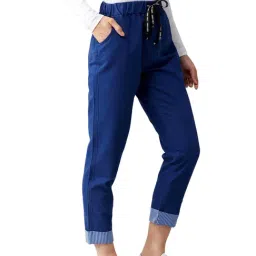 DOLCE CRUDO Blue Tapered Fit Jeans image 3