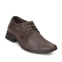 Red Chief Men's Brown Derby Shoes image 3