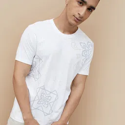 Fame Forever by Lifestyle Men Graphic Printed Round Neck Cotton T-shirt-picture-49