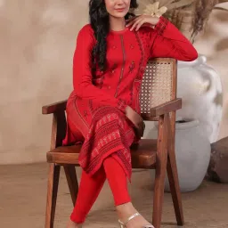 Ishin Red Printed Straight Woolen Kurta image 4