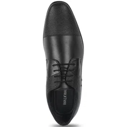 Walkway Men's Black Derby Shoes image 4