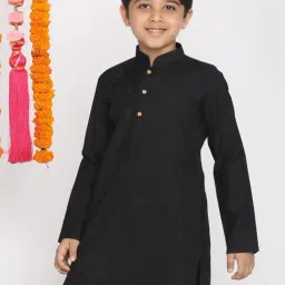 VASTRAMAY Kids Black Regular Fit Kurta-picture-27