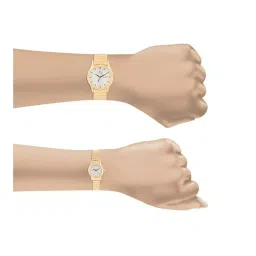 Titan NR15802490YM04P Bandhan Analog Couple Watch image 4