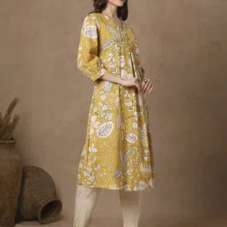 Fashor Yellow Pure Cotton Regular Fit Printed Kurta image 4