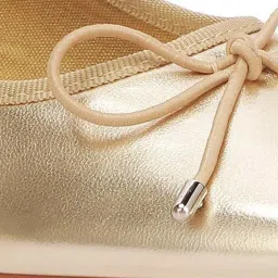 London Rag Women's Golden Casual Pumps image 4