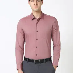 Peter England Pink Slim fit Solid Shirts-picture-39