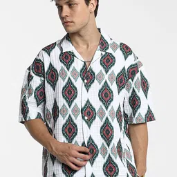 Campus Sutra Men Comfort Cuban Collar Abstract Printed  Oversized Casual Shirt image 2