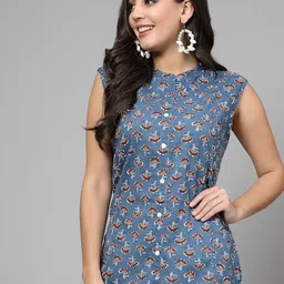 Bunkari Women Floral Printed Round Neck Sleeveless Cotton Top-image-4