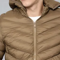 Fort Collins Hooded Padded Jacket image 2