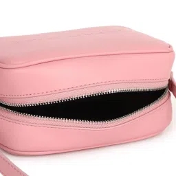 TOMMY HILFIGER Chalky Pink Camera Bag image 4