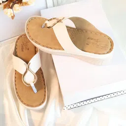 Enjee Women Open Toe Flats with Buckles image 2